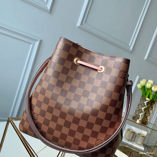 NÉONOÉ VUITTON LOUIS 0804